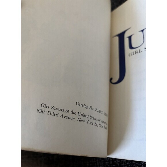 Lot GIRL SCOUT Vintage 50s/60s Junior & Regular Handbooks, 2 Copies Teepee Test - Picture 3 of 12